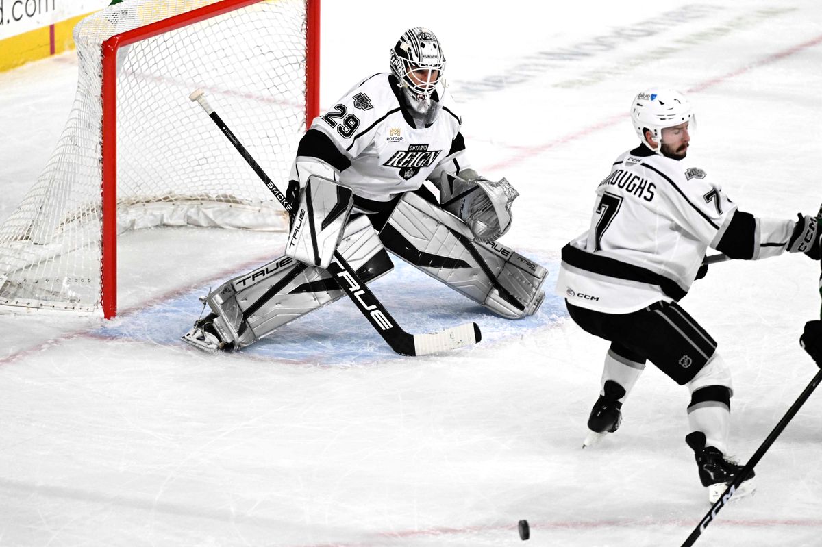 Ontario Reign goalie Pheonix Copley (29) sets to defend a shot during an AHL hockey game agains’t the Texas Stars, Tuesday December 9th, 2025 in Ontario, Calif.
