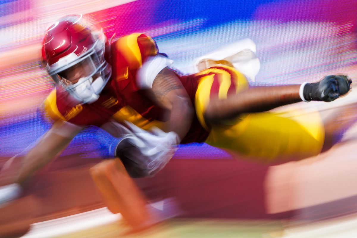 Eli Sanders #1 of the USC Trojans dives for the end zone during the first half against Missouri State at Los Angeles Memorial Coliseum on August 30, 2025 in Los Angeles, California. 