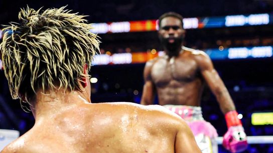 Boots proves there are levels, stops Zayas in Brooklyn war taken at Barclays Center (Boxing)