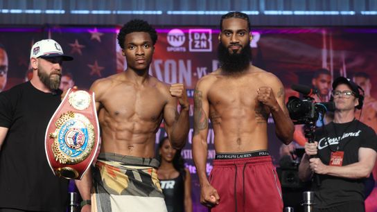 Abdullah Mason and Albert Bell put Ohio pride on the line Saturday in Cleveland taken at Wolstein Center (Boxing)