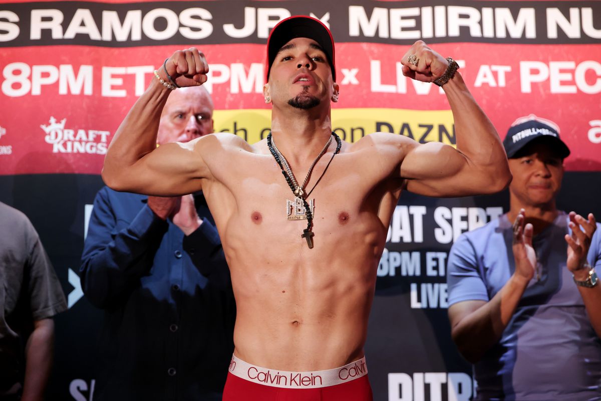 Nestor Bravo flexes after stepping on the scale and making weight on Friday. Nestor Bravo flexes after stepping on the scale and making weight on Friday.
