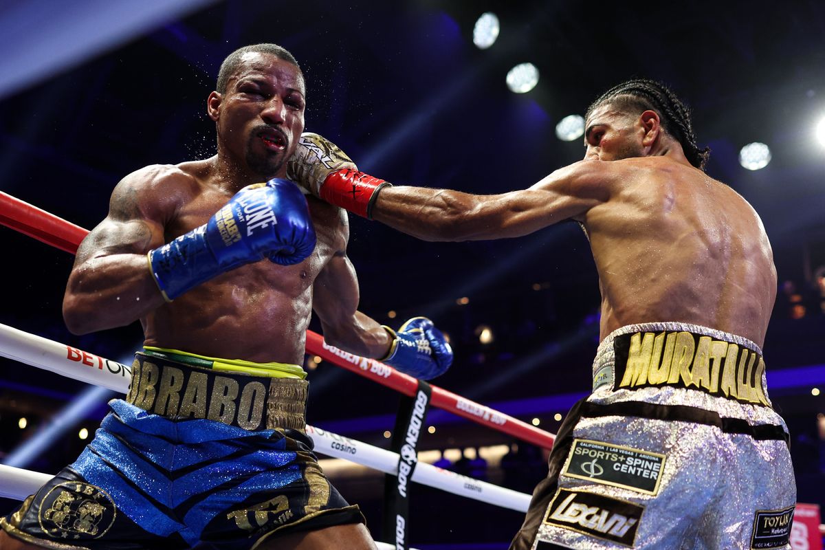 Raymond Muratalla catches Robson Conceicao with a clean left hook to the head. Raymond Muratalla catches Robson Conceicao with a clean left hook to the head.