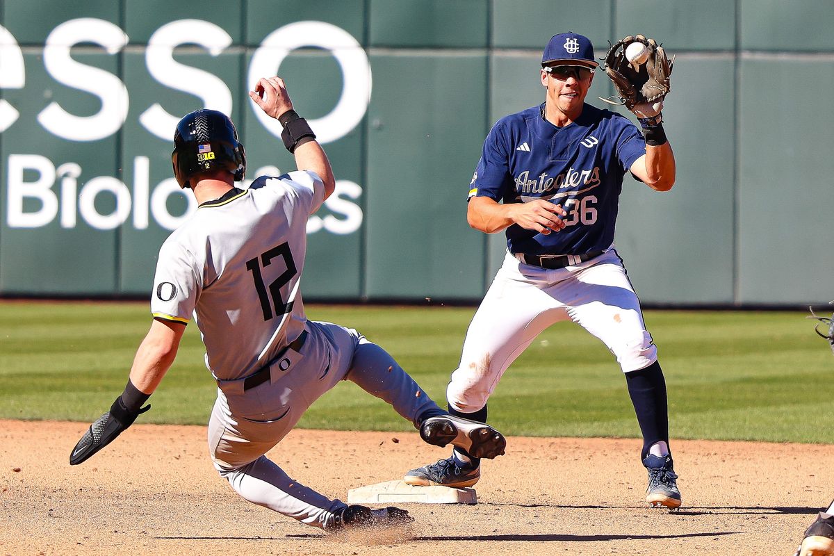 UC Irvine Anteaters SS Zach Fjelstad (36) turns a double play against the Oregon Ducks at the 2026 Live Like Lou Las Vegas College Baseball Classic on Saturday, February 28, 2026, at Las Vegas Ballpark in Las Vegas, Nevada. 