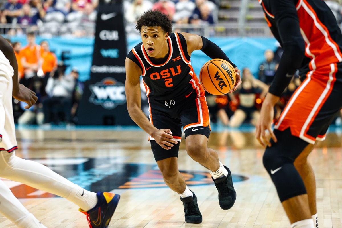 Oregon State Beavers G Josiah Lake II (2) dribbles with the ball during the 2026 WCC Tournament Semi-Finals against the Gonzaga Bulldogs on Monday March 9, 2026, in Las Vegas, Nevada. 