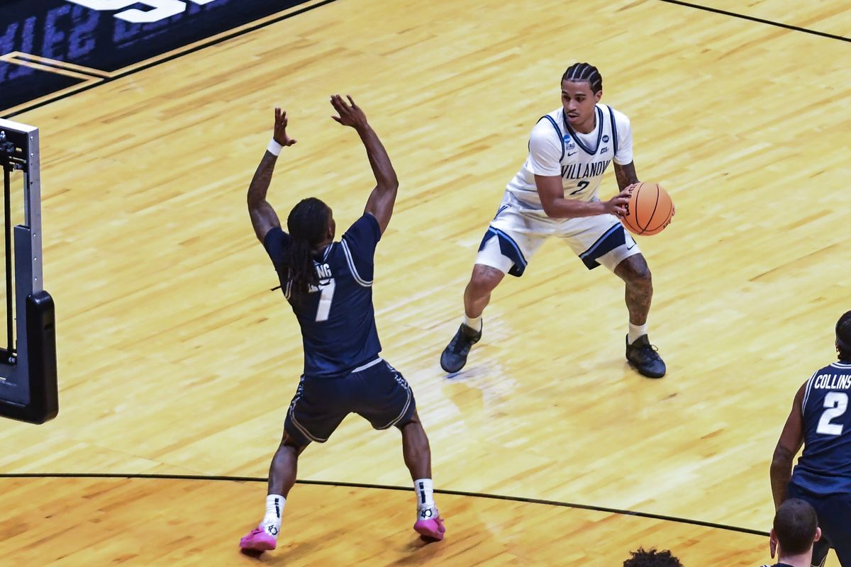 Villanova guard Bryce Lindsay (2) handles the ball during an NCCA March Madness game against Utah State Friday March 20, 2026 in San Diego , California. Villanova guard Bryce Lindsay (2) handles the ball during an NCCA March Madness game against Utah State Friday March 20, 2026 in San Diego , California.
