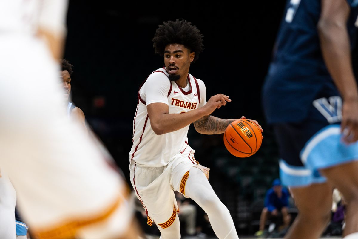 USC forward Saint Thomas (0) looks to drive to the basket during a College Basketball Crown Tournament game between the USC Trojans and the Villanova Wildcats, Thursday April 3, 2025 in Las Vegas, Nev.
