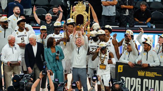 TST Images: Mountaineers defeat the Sooners, 89-82, in overtime of the 2026 College Basketball Crown Championship taken at T-Mobile Arena (NCAA Men's College Basketball). Photo by RJ Forbus - The Sporting Tribune 