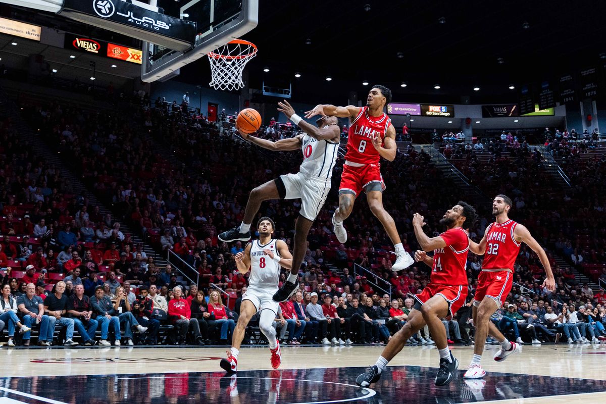San Diego State guard BJ Davis (10) is fouled during an NCAA Basketball game between Lamar and San Diego State, Wednesday December 10, 2025 at Viejas Arena in San Diego, Calif.