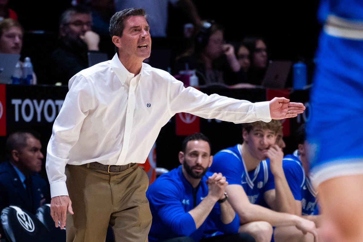 Air Force Head Coach Joe Scott yells during an NCAA Basketball game between Air Force and San Diego State, Wednesday December 17, 2025 at Viejas Arena in San Diego, Calif.