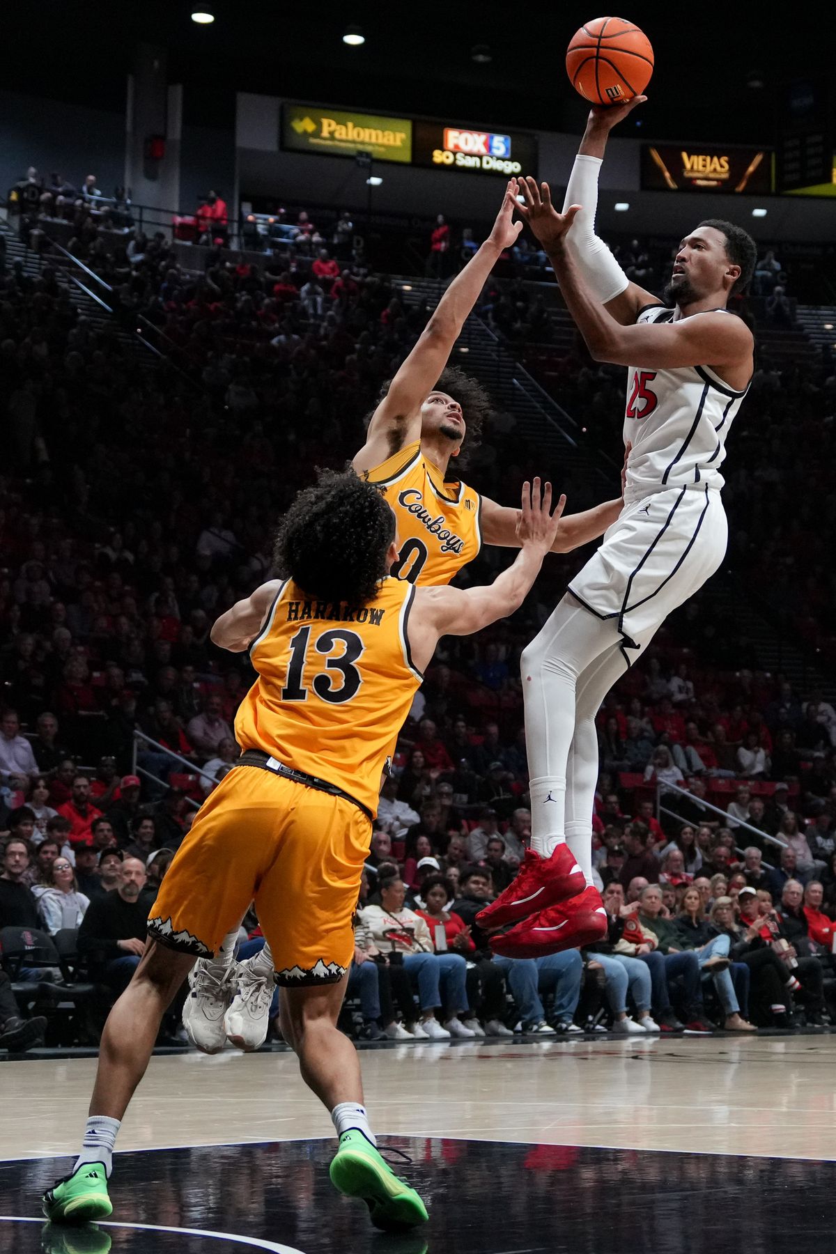 SDSU forward Jeremiah Oden (25) shoots the ball during an NCAA basketball game against Wyoming, Tuesday February 03, 2026 in San Diego, California.