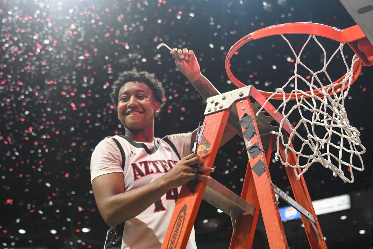 SDSU  Aztecs celebrate winning the Mountain West Championships during an NCAA Women’s Basketball game against Fresno State Saturday February 21, 2026 in San Diego, California.