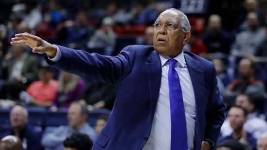 Wooden Award Flashback: Tubby Smith shines with his steadiness and substance taken in Los Angeles (Wooden Award). Photo by David Butler II-Imagn Images