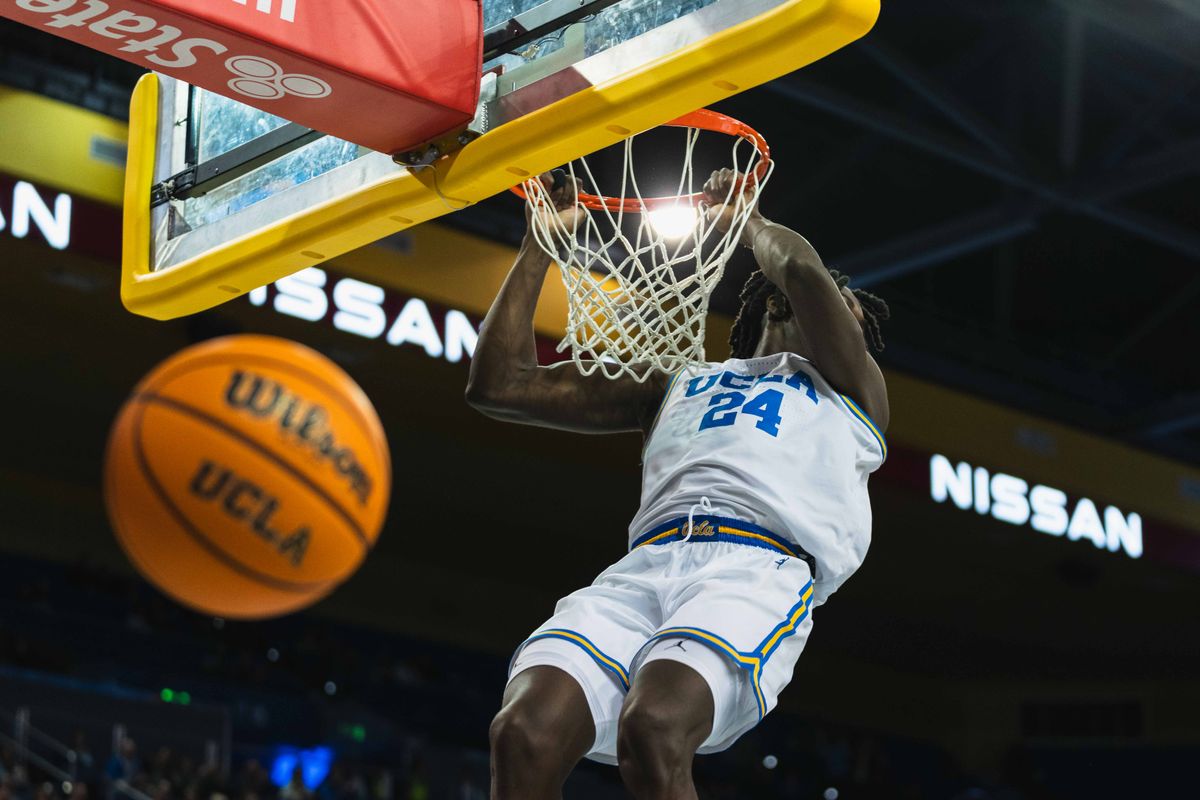 UCLA Bruins Forward William Kyle III (24) throwing down the dunk during an NCAA basketball game against Lehigh, Friday November 15th, 2024 in Los Angeles, California. 