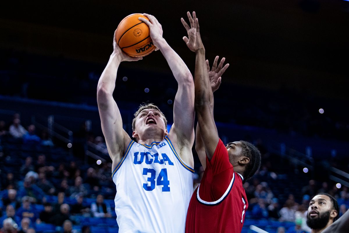 UCLA Bruins forward Tyler Bilodeau (34) jumps for a two-pointer during the 1st half of the game against Southern Utah on Tuesday, November 26th, 2024, at Pauley Pavilion in Los Angeles, CA. UCLA Bruins forward Tyler Bilodeau (34) jumps for a two-pointer during the 1st half of the game against Southern Utah on Tuesday, November 26th, 2024, at Pauley Pavilion in Los Angeles, CA.