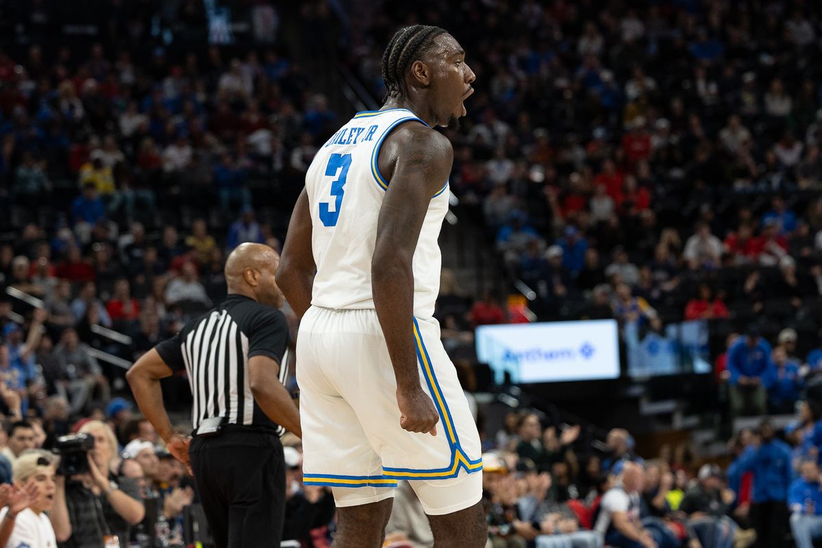 UCLA guard Eric Dailey Jr. (3) celebrates during a Big Ten Conference college basketball game against the Arizona Wildcats, Friday November 14, 2025 in Inglewood, Calif.