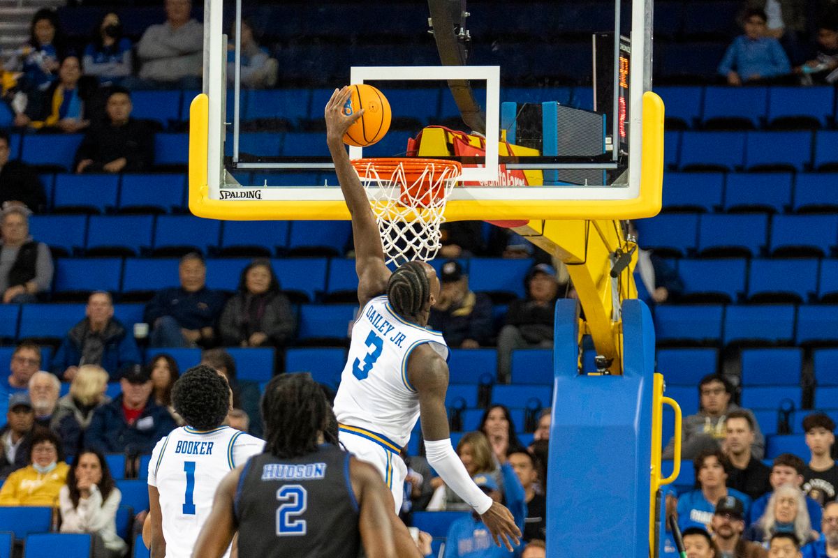 UCLA forward Eric Dailey Jr. (3) gets a dunk during an NCAA basketball game against Presbyterian, Friday November 21st, 2025 in Los Angeles, California. 