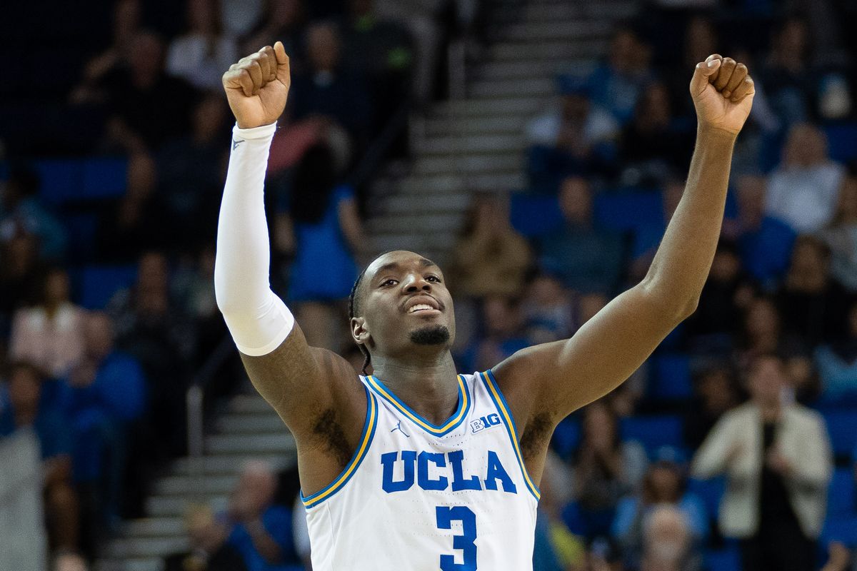 UCLA guard Eric Daily Jr. (3) celebrates a the win during a Big 10 basketball game against the University of Oregon, Saturday, December 6th, 2025 in Los Angeles, California