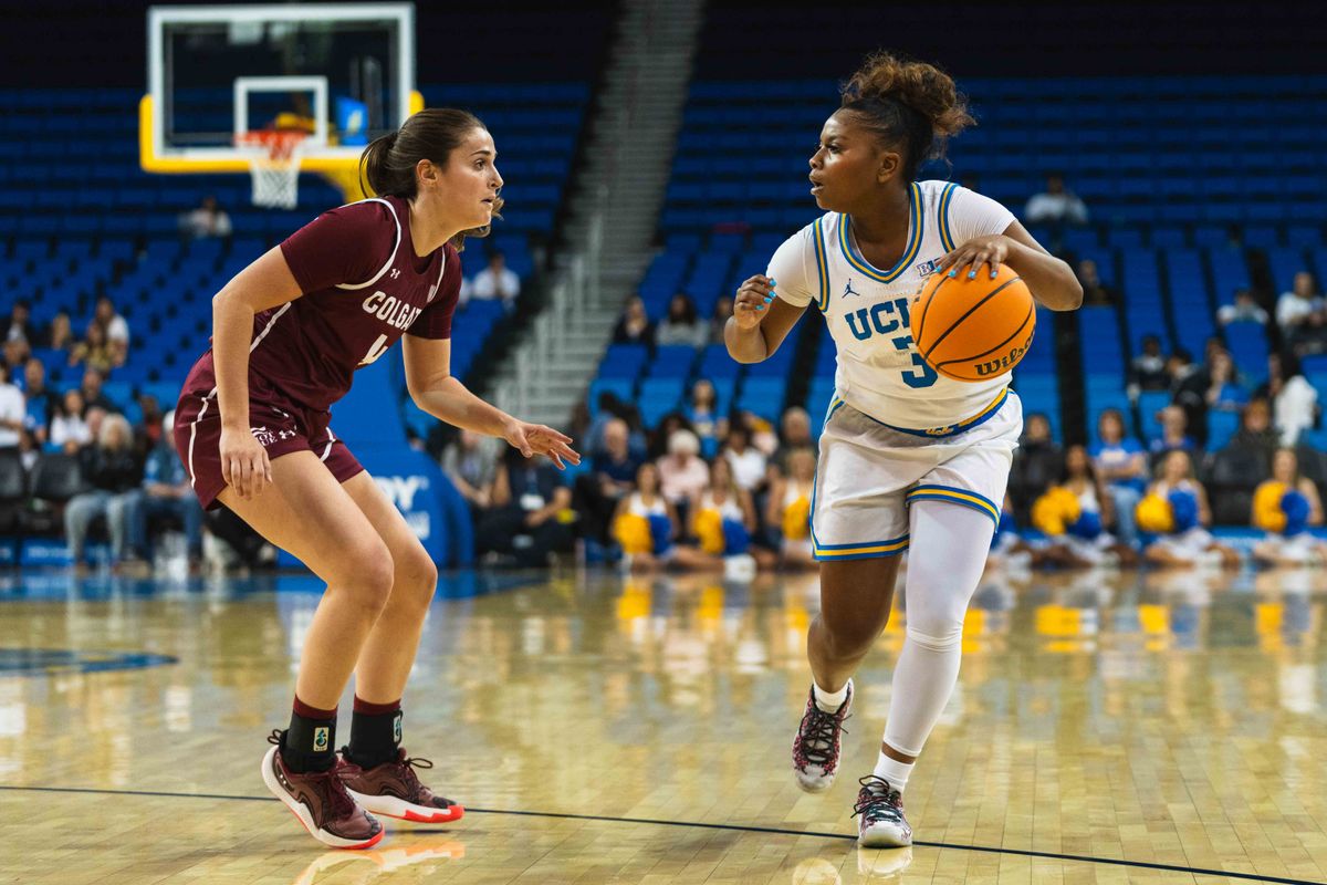 UCLA Bruins Guard Londynn Jones (3) looking for the open teammate during an NCAA basketball game against Colgate, Sunday November 10th, 2024 in Los Angeles, California. 