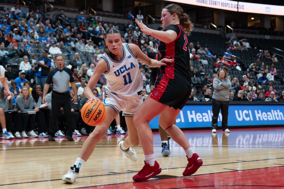 UCLA guard Gabriela Jaquez (11) driving into the lane during a Big 10 basketball game against SDSU, Monday, November 3rd, 2025 in Anaheim, California
