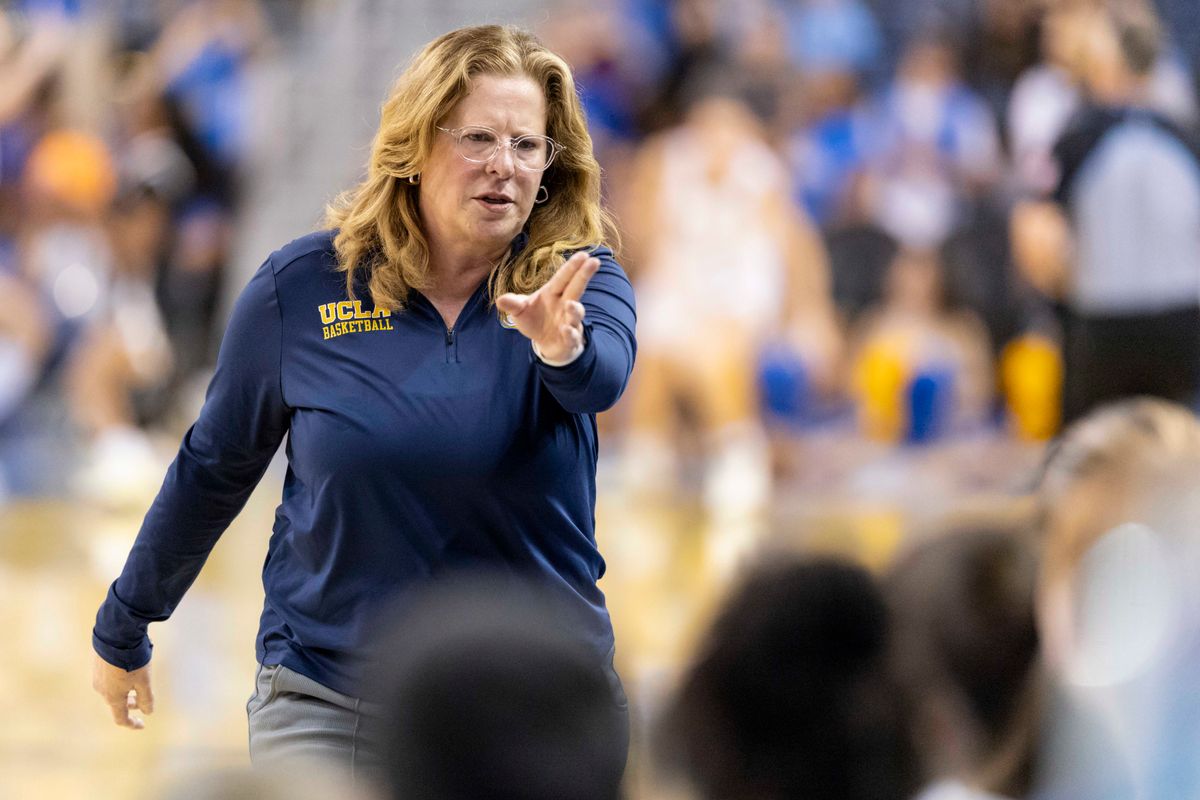 Head coach Cori Close of the UCLA Bruins points on the sideline during an NCAA basketball game against the Purdue Boilermakers, Wednesday January 21, 2026 in Los Angeles, Calif.