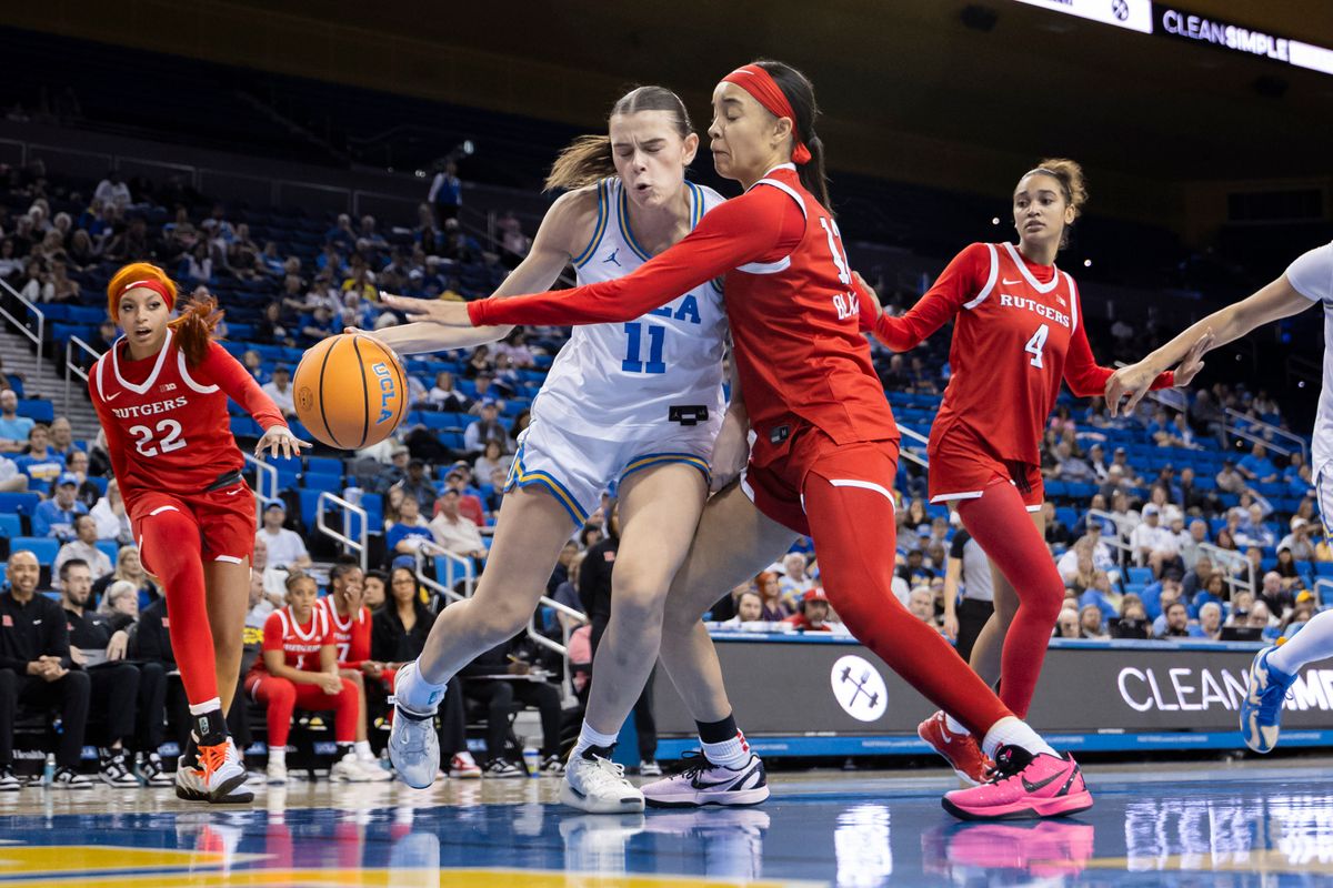 Gabriela Jaquez #11 of the UCLA Bruins drives towards the basket during an NCAA basketball game against the Rutgers Scarlet Knights, Wednesday February 4, 2026 in Los Angeles, Calif.