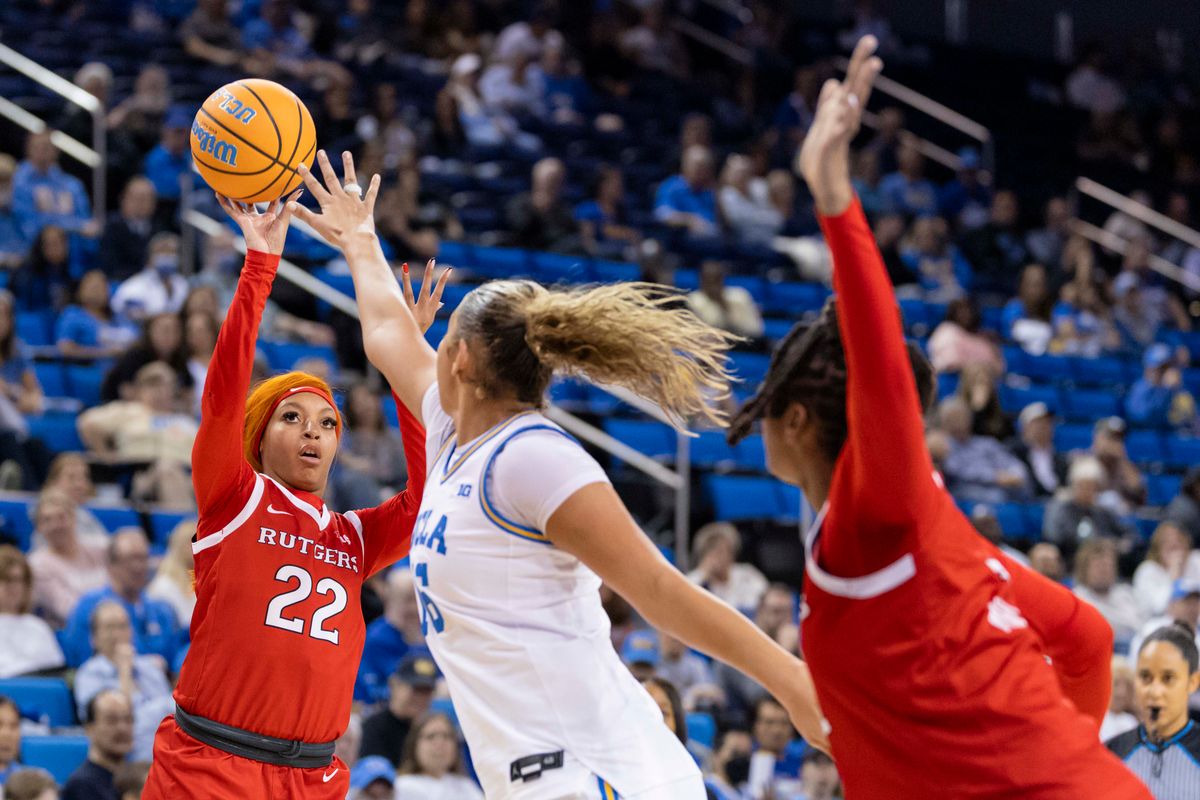 Zachara Perkins #22 of the Rutgers Scarlet Knights shoots the ball during an NCAA basketball game against the UCLA Bruins, Wednesday February 4, 2026 in Los Angeles, Calif.