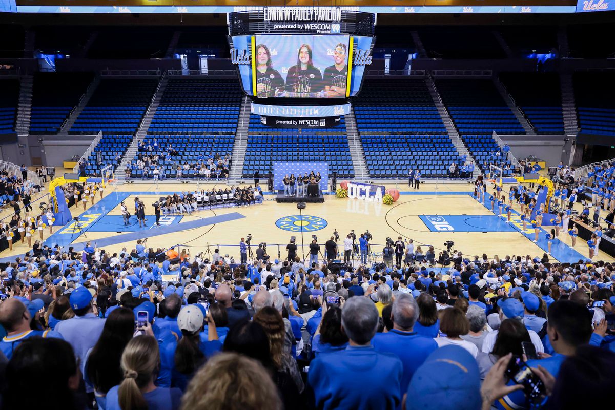 Gabriela Jaquez speaks to the crowd during the celebration for the NCAA Champion UCLA Bruins Women’s basketball team, Wednesday April 8, 2026, in Los Angeles, Calif.