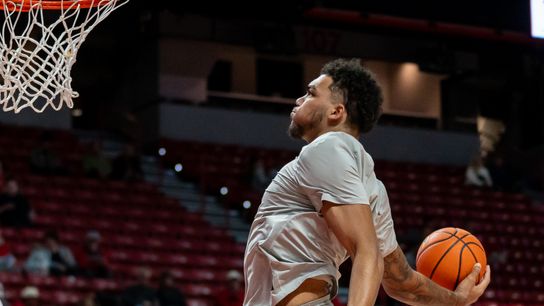 FINAL: UNLV 65, No. 22 Utah State 62 taken Thomas and Mack Center  (UNLV)