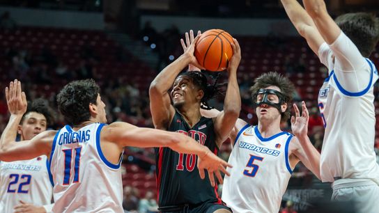TST Images: UNLV falls to Boise State taken at Thomas & Mack Center  (UNLV)