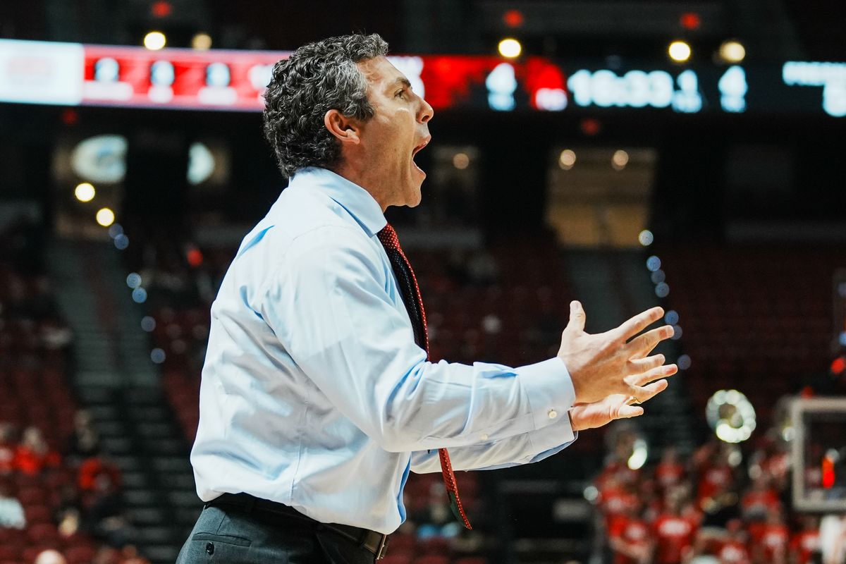 UNLV coach Josh Pastner reacts to a play on the sidelines during first half of college basketball game against UNLV on Sat., Dec. 20, 2025, at Thomas & Mack Center in Las Vegas.