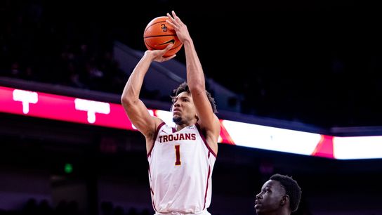 Claude, Thomas guide USC men's to their first Big Ten win taken in Seattle (USC)