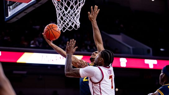 USC Trojans guard Chibuzo Agbo (7) guards layup during the 2nd half of the game against the California Golden Bears on Sunday, November 17th, 2024, at Galen Center in Los Angeles, CA.