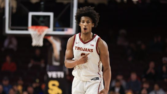 USC F Saint Thomas (0) celebrates after his team scores against the Iowa Hawkeyes on January 14th, 2025 at the Galen Center in Los Angeles, CA.