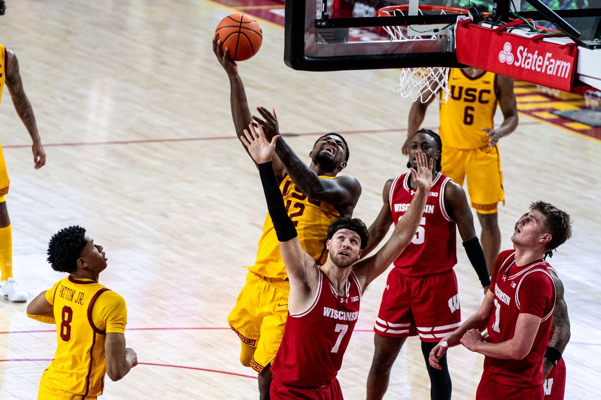 USC Trojans F Rashaun Agee (12) scores an and one bucket in the game against Wisconsin on Saturday, January 18th, 2025, at Galen Center in Los Angeles, CA.