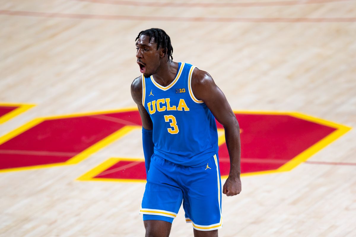 UCLA Bruins guard Eric Dailey Jr. (3) screams after keeping the lead during the 2nd half of the game against the USC Trojans on Monday, January 27th, 2025, at Galen Center in Los Angeles, CA. UCLA Bruins guard Eric Dailey Jr. (3) screams after keeping the lead during the 2nd half of the game against the USC Trojans on Monday, January 27th, 2025, at Galen Center in Los Angeles, CA.