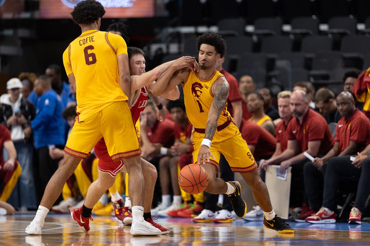 USC guard Rodney Rice (1) dribbles during a Big Ten Conference college basketball game against the Illinois State Redbirds, Friday November 14, 2025 in Inglewood, Calif.