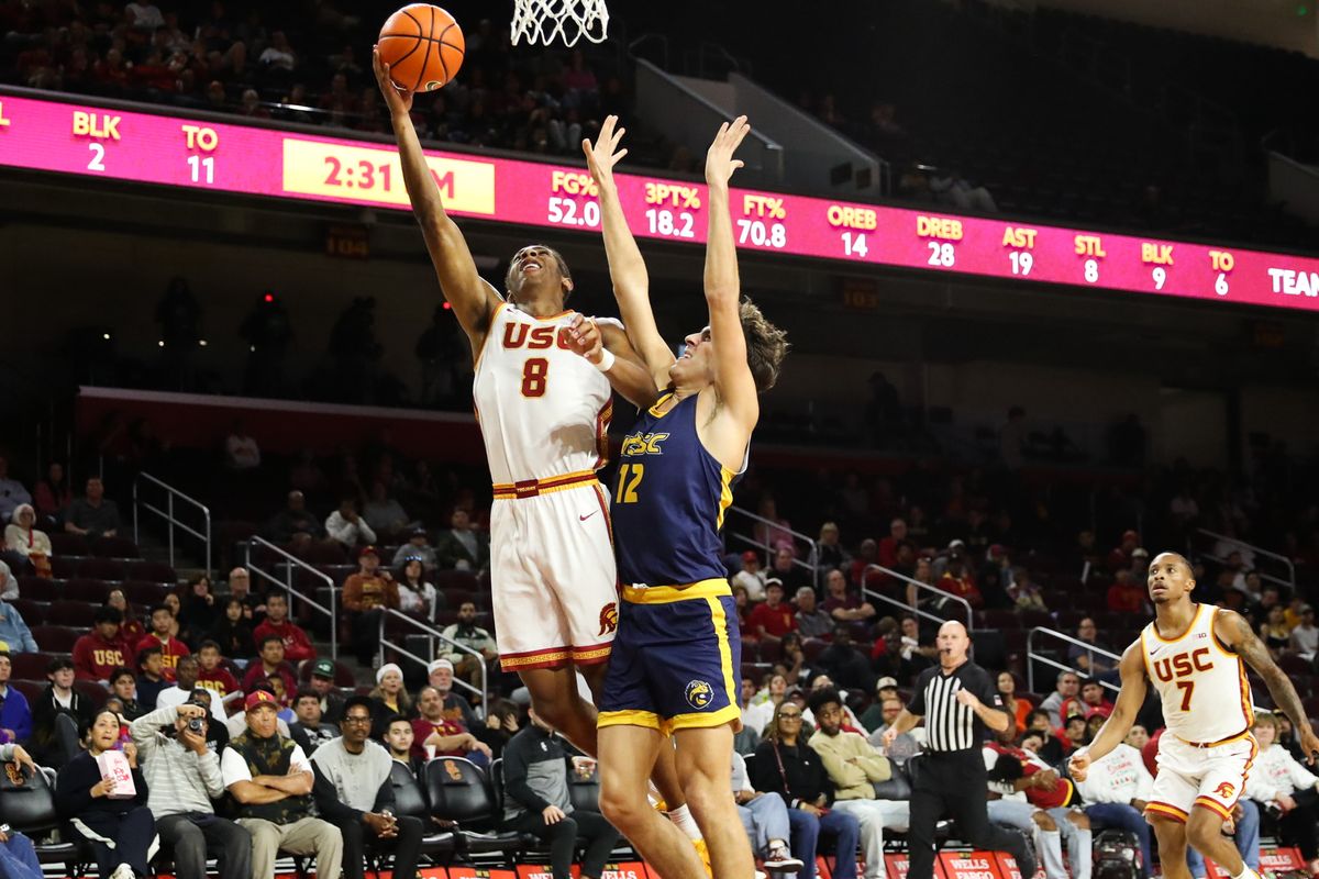 #8 G Jerry Easter II of USC attempts a layup during a NCAA basketball against UC Santa Cruz on December 21, 2025 in Los Angeles, CA.