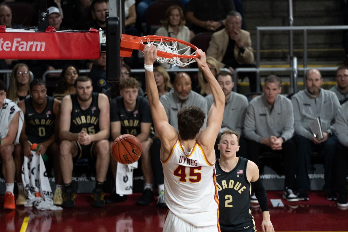 USC Trojans Center Gabe Dynes (45) catches a lob for a dunk during a men's college basketball game against the Purdue Boilermakers, Saturday January 17th, 2026 at Galen Center in Los Angeles, Calif.
