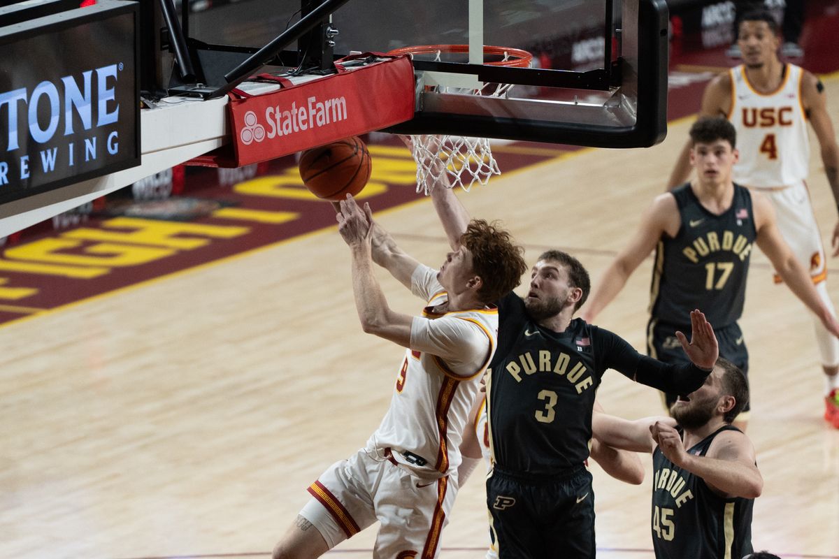 USC Trojans Guard Ryan Cornish (9) attacks the rim and makes a reverse layup during a men's college basketball game against the Purdue Boilermakers, Saturday January 17th, 2026 at Galen Center in Los Angeles, Calif.
