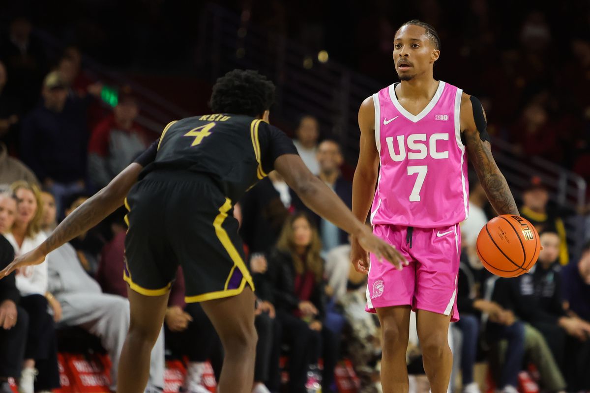 USC guard Jordan Marsh (7) dribbles the basketball during an NCAA basketball game against Northwestern on January 21, 2026 in Los Angeles, CA.