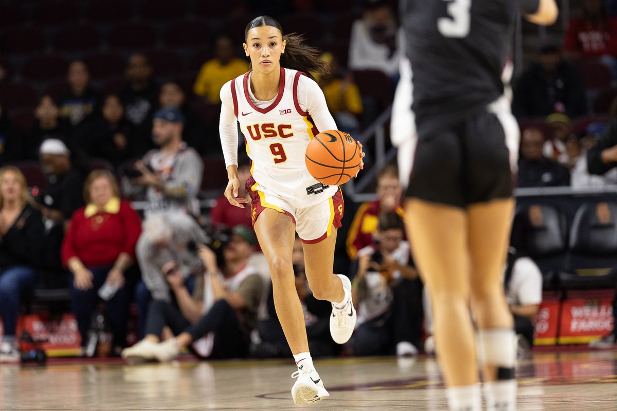 USC Guard Jazzy Davidson (9) dribbles the ball during a Big Ten basketball game against the New Mexico, Tuesday November 4, 2025 in Los Angeles, Calif.