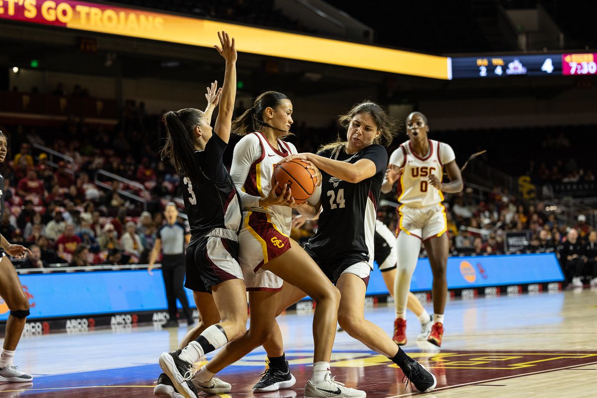 USC Guard Jazzy Davidson (9) fights for the ball during a Big Ten basketball game against the New Mexico, Tuesday November 4, 2025 in Los Angeles, Calif.