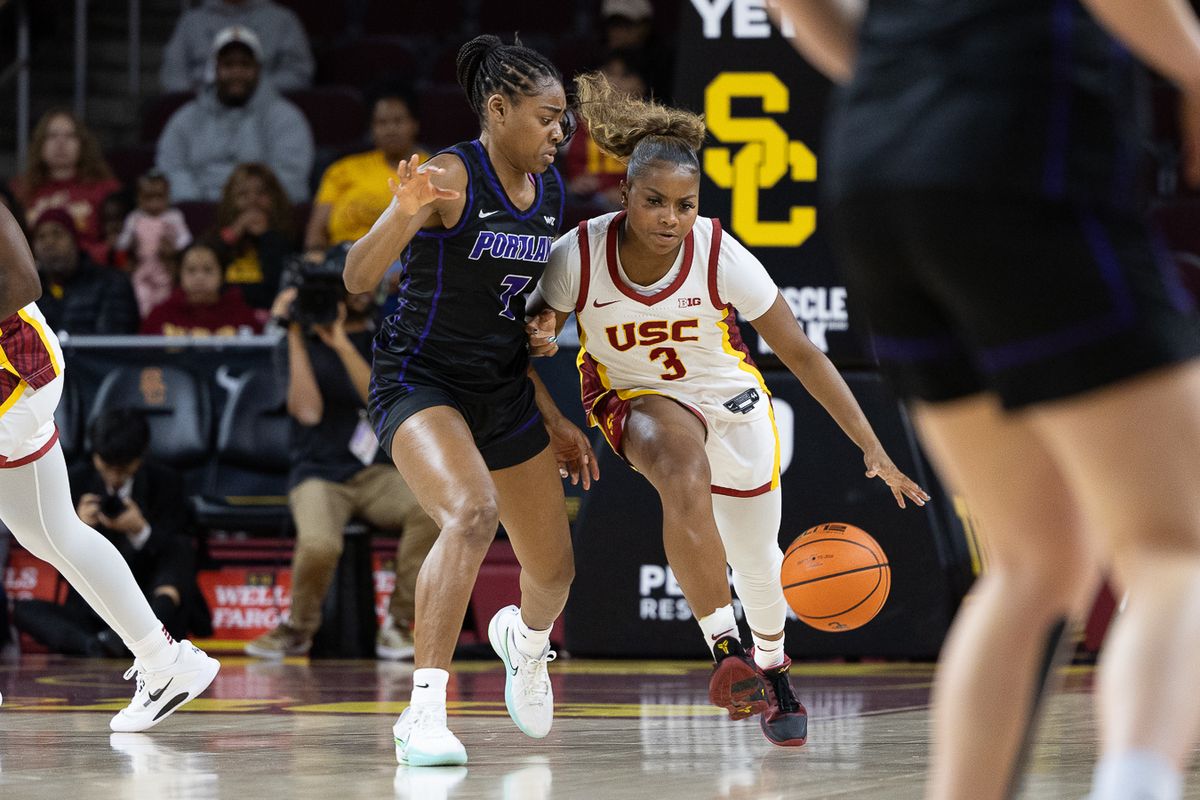 USC guard Londynn Jones (3) dribbles during a Big Ten college basketball game against the Portland Pilots, Tuesday November 18, 2025 in Los Angeles.