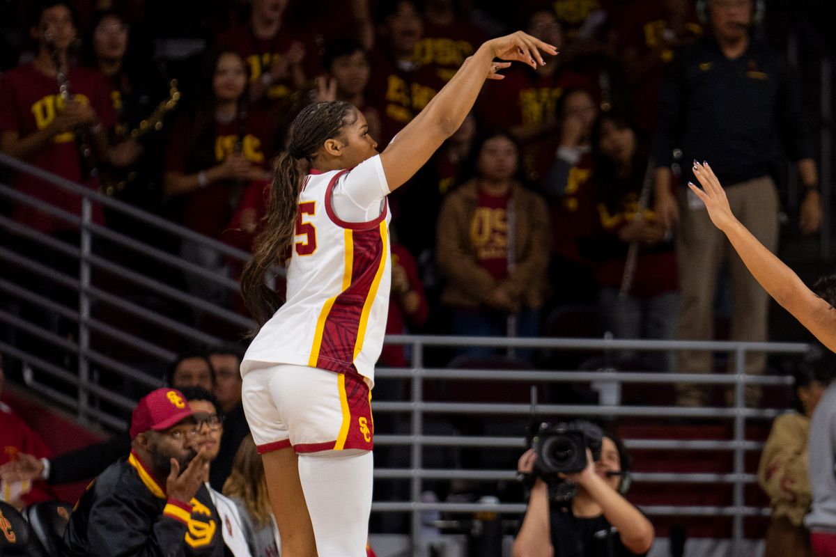USC guard Kara Dunn (25) hits a three during an NCAA basketball game against St. Mary’s, Tuesday December 2nd, 2025 in Los Angeles, California. 