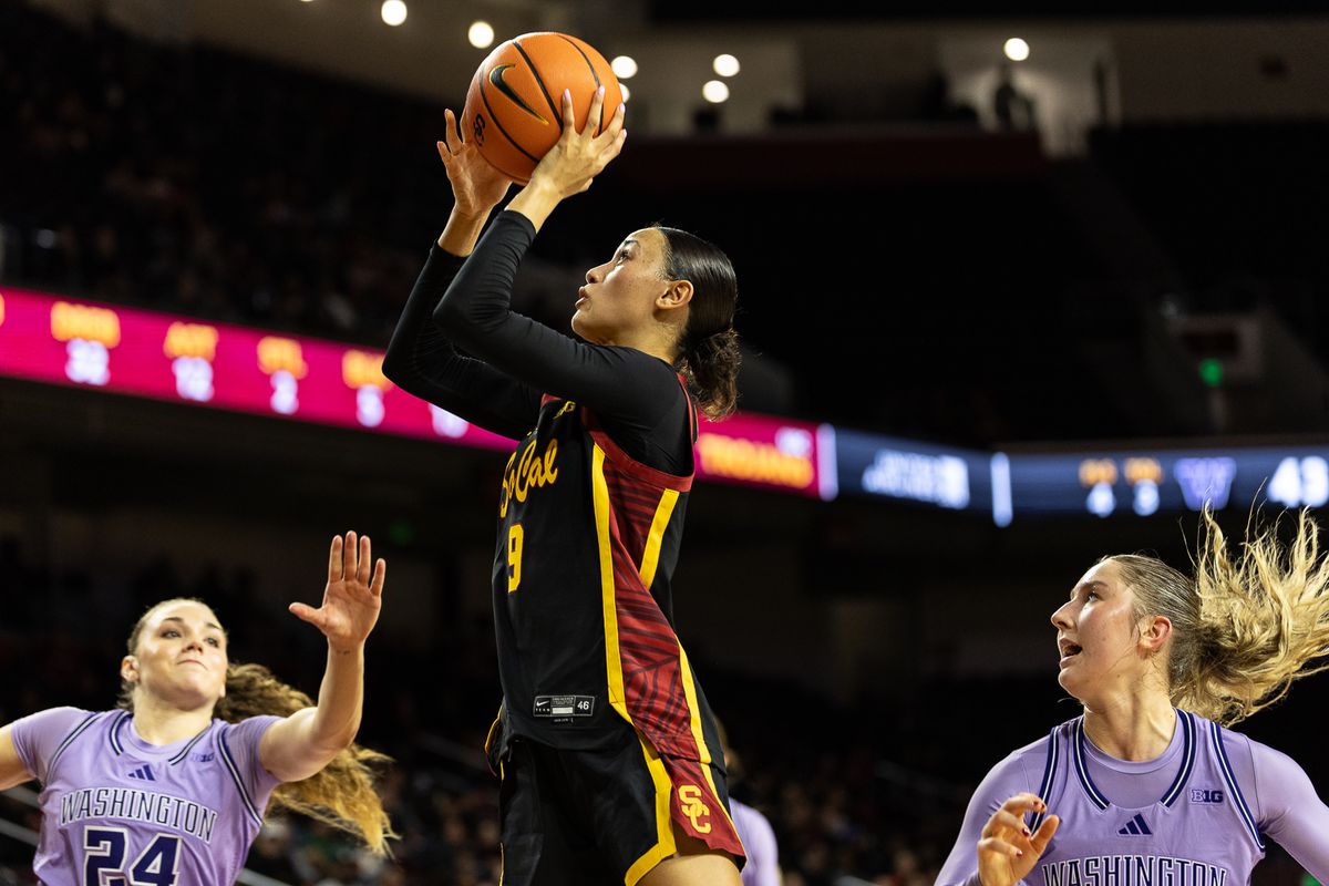 USC guard Jazzy Davidson (9) shoots during a Big Ten college basketball game against the Washington Huskies, Sunday December 7, 2025 in Los Angeles.