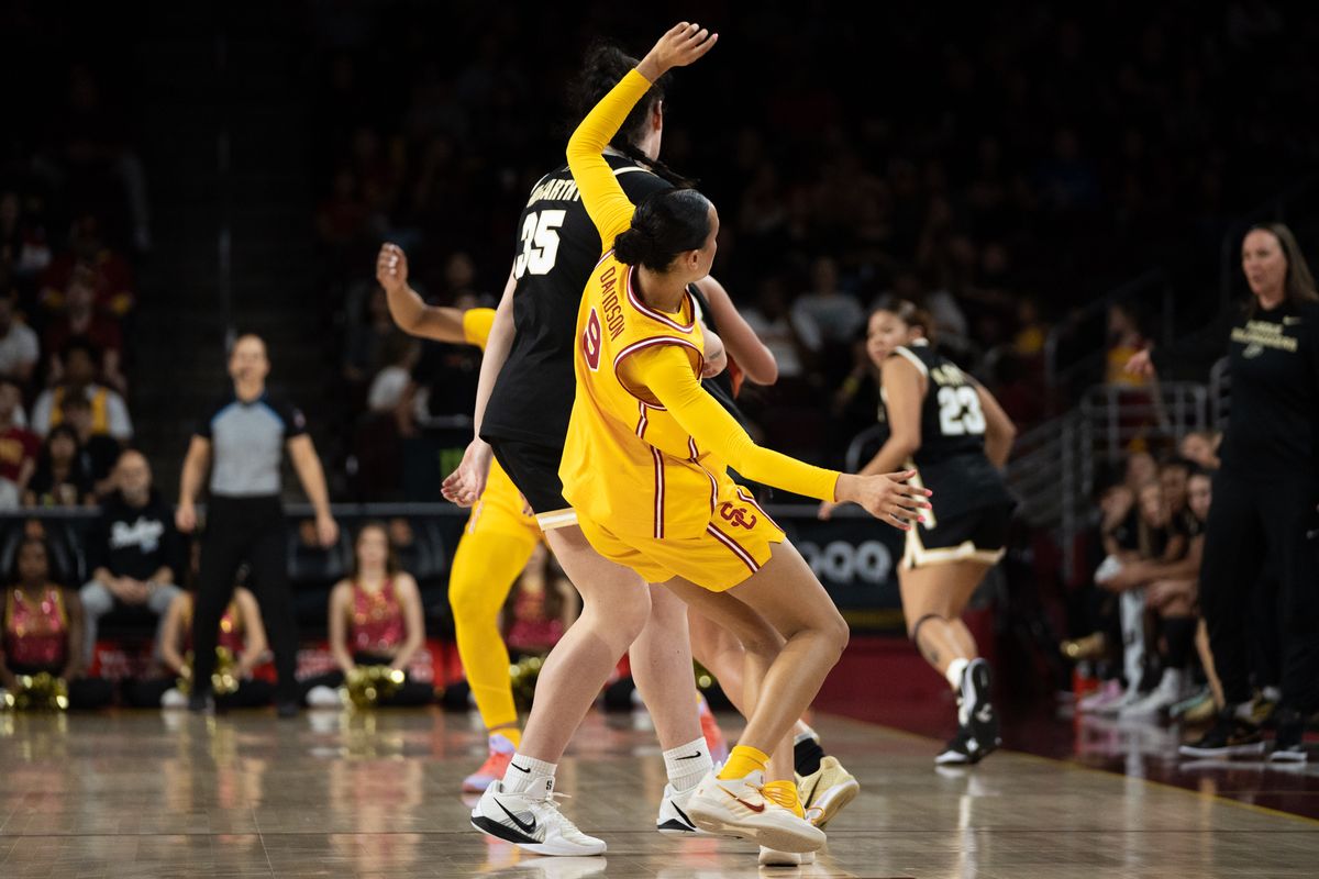 USC Trojans Guard Jazzy Davidson (9) gets hit on a screen during a women's college basketball game against the Purdue Boilermakers, Sunday January 18th, 2026 at Galen Center in Los Angeles, Calif.