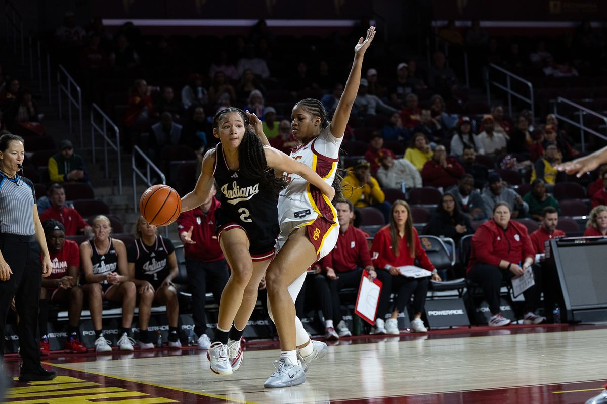 USC guard Kara Dunn (25) defends during a Big Ten college basketball game against the Hoosiers, Thursday February 12, 2026  in Los Angeles.