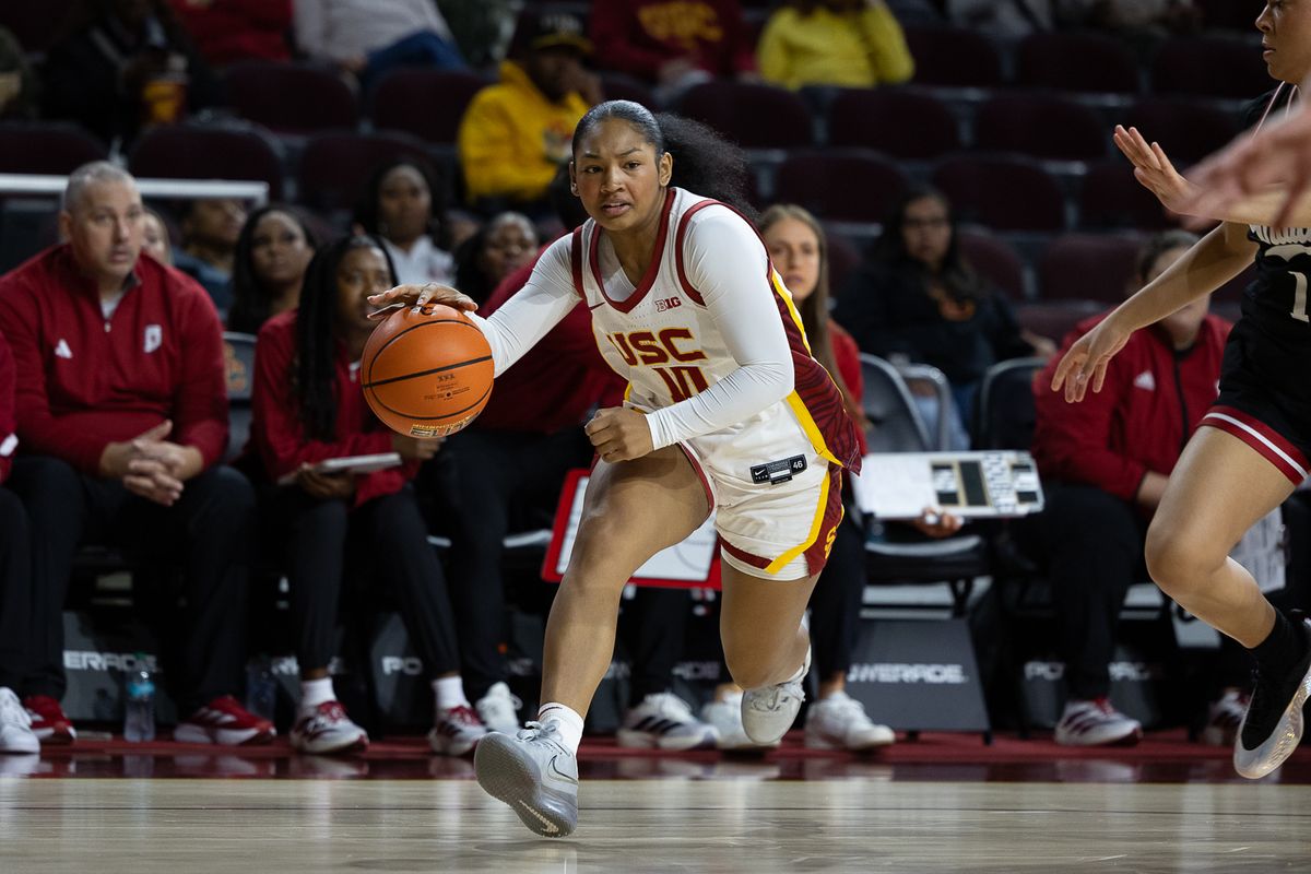 USC guard Malia Samuels (10) dribbles by defense during a Big Ten college basketball game against the Hoosiers, Thursday February 12, 2026  in Los Angeles.