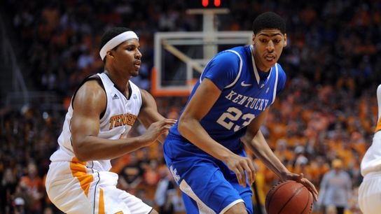 Wooden Award Flashback: Anthony Davis set the standard for defensive dominance as a freshman taken in Los Angeles (Wooden Award)