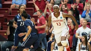Wooden Award Flashback: Chiney Ogwumike represents the kind of greatness that builds programs and defines eras taken in Los Angeles (Wooden Award). Photo by Kelley L Cox-Imagn Images